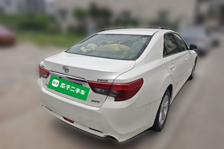 Used Toyota Reiz 2013 2.5V Elite Edition Rear Right 45 Deg