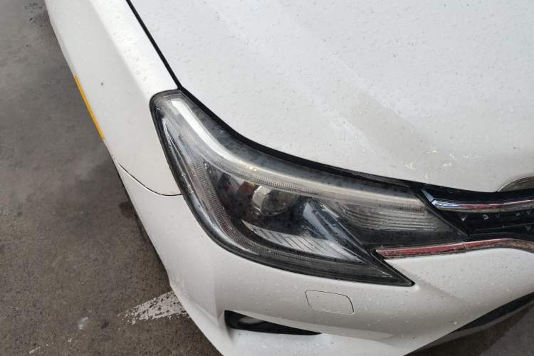 Used Toyota Reiz 2013 2.5V Shangrui Edition Right Front Headlight