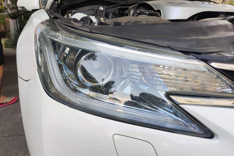 Used Toyota Reiz 2013 2.5V Shangrui Edition Right Front Headlight