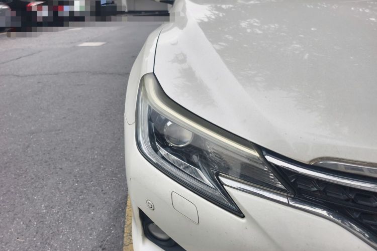 Used Toyota Reiz 2013 2.5S Elite Edition Right Front Headlight