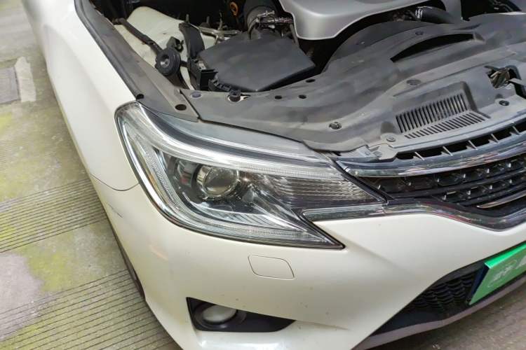 Used Toyota Reiz 2013 2.5V Shangrui Edition Right Front Headlight