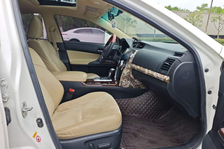 Used Toyota Reiz 2013 2.5V Shangrui Edition Right Front Seat