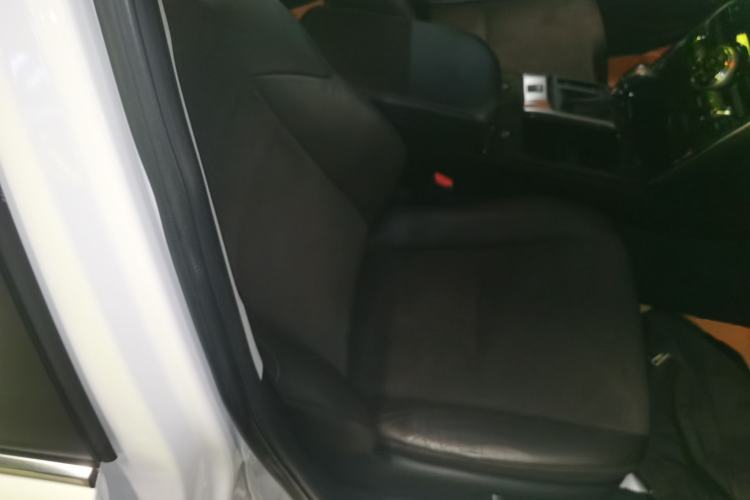 Used Toyota Reiz 2013 2.5V Shangrui Edition Right Front Seat