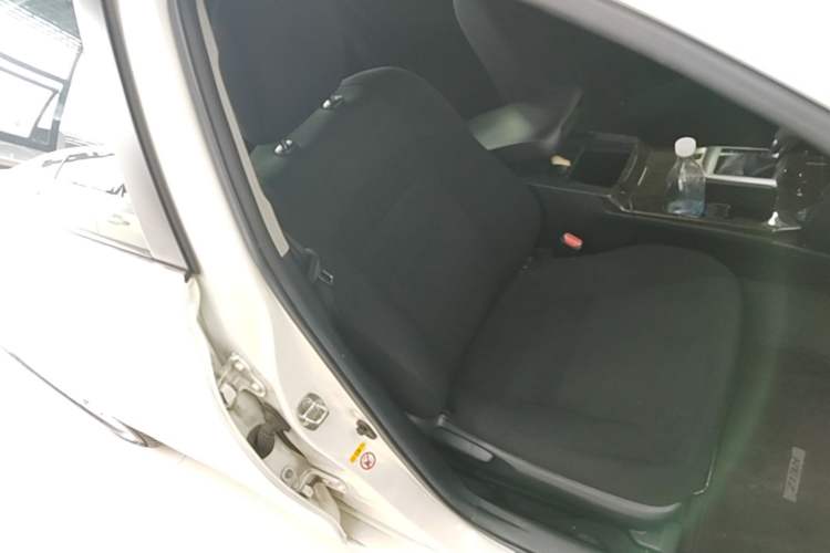 Used Toyota Reiz 2013 2.5S Elite Edition Right Front Seat