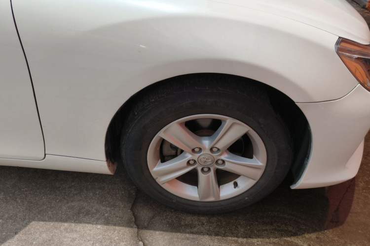 Used Toyota Reiz 2013 2.5V Elite Edition Right Front Wheel Hub