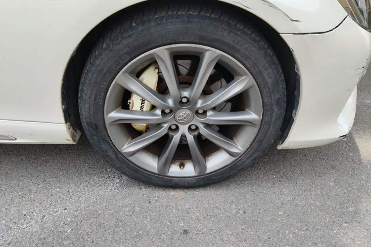 Used Toyota Reiz 2013 2.5V Shangrui Navigation Edition Right Front Wheel Hub