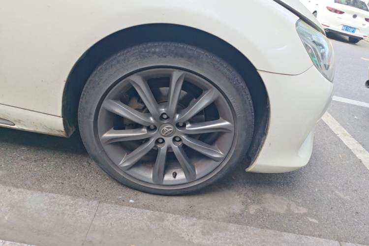 Used Toyota Reiz 2013 2.5V Shangrui Edition Right Front Wheel Hub