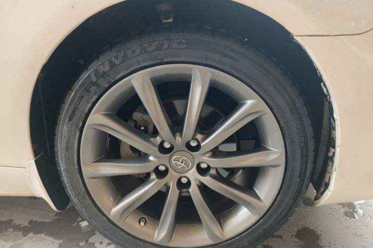 Used Toyota Reiz 2013 2.5V Shangrui Edition Right Front Wheel Hub