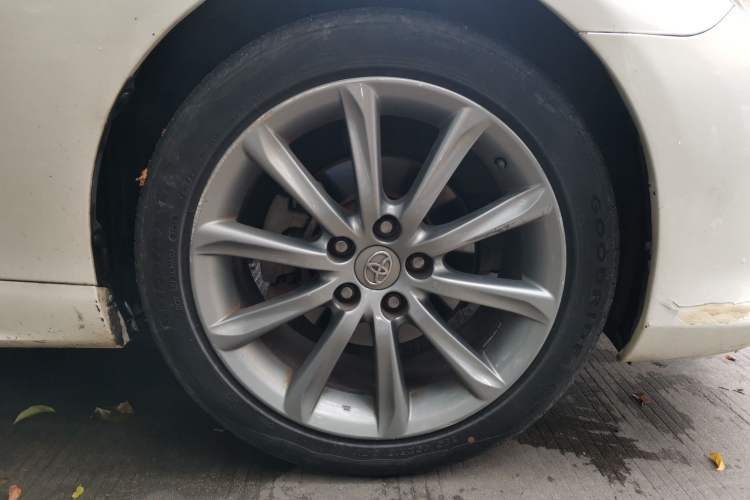 Used Toyota Reiz 2013 2.5V Shangrui Edition Right Front Wheel Hub