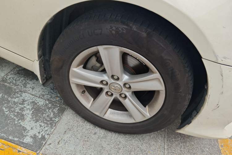 Used Toyota Reiz 2013 2.5S Elite Edition Right Front Wheel Hub