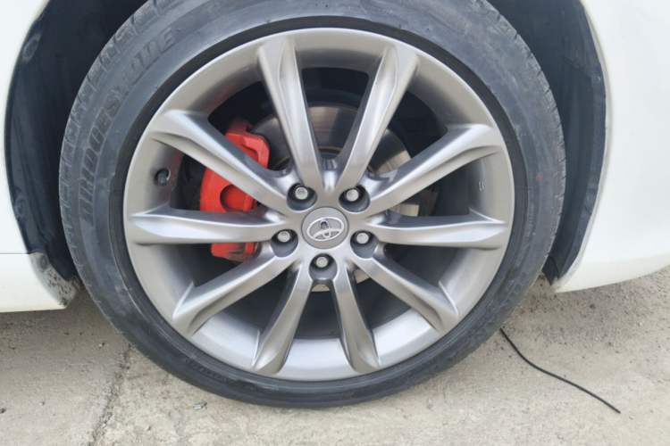 Used Toyota Reiz 2013 2.5V Shangrui Edition Right Front Wheel Hub