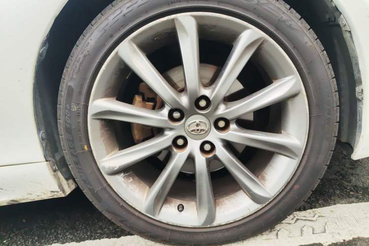 Used Toyota Reiz 2013 2.5V Shangrui Edition Right Front Wheel Hub