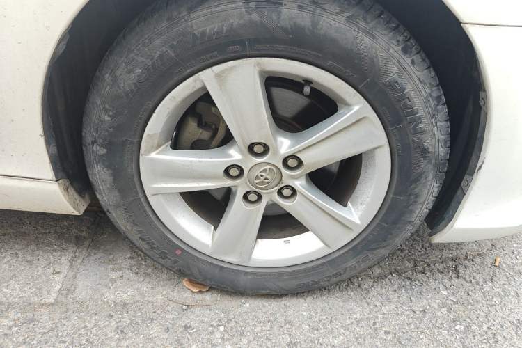 Used Toyota Reiz 2013 2.5S Elite Edition Right Front Wheel Hub