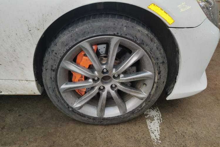 Used Toyota Reiz 2013 2.5V Shangrui Edition Right Front Wheel Hub