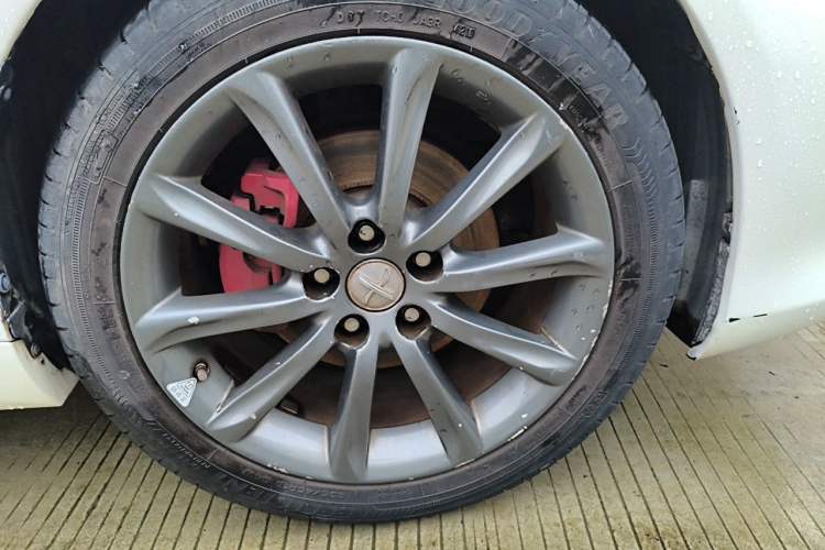 Used Toyota Reiz 2013 2.5S Elite Edition Right Front Wheel Hub