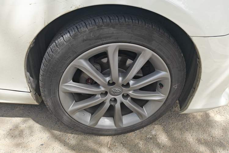 Used Toyota Reiz 2013 2.5V Shangrui Edition Right Front Wheel Hub