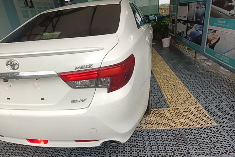 Used Toyota Reiz 2013 2.5V Shangrui Edition Right Rear Taillight