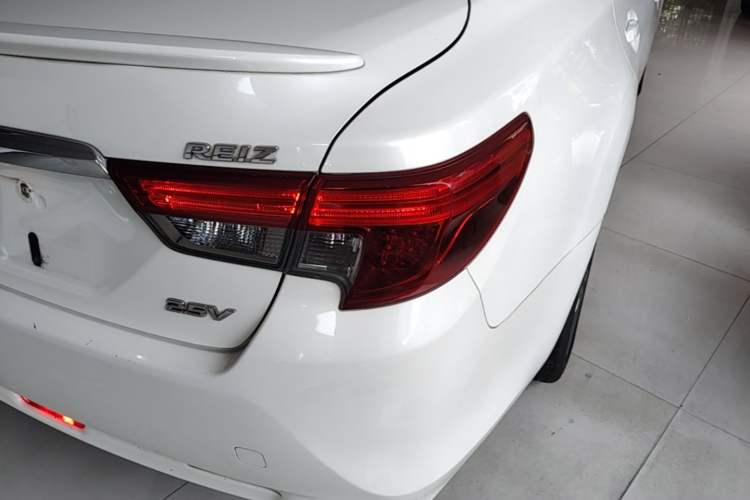 Used Toyota Reiz 2013 2.5V Shangrui Edition Right Rear Taillight