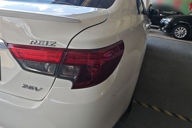 Used Toyota Reiz 2013 2.5V Shangrui Edition Right Rear Taillight