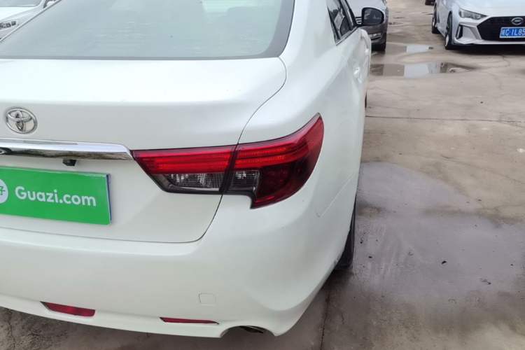 Used Toyota Reiz 2013 2.5S Elite Edition Right Rear Taillight