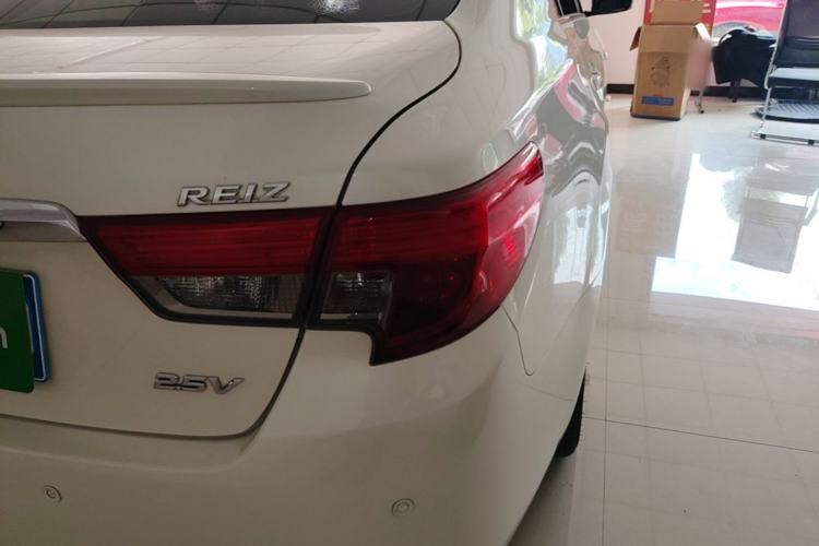 Used Toyota Reiz 2013 2.5V Shangrui Edition Right Rear Taillight