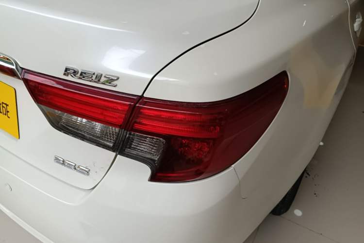 Used Toyota Reiz 2013 2.5S Elite Edition Right Rear Taillight