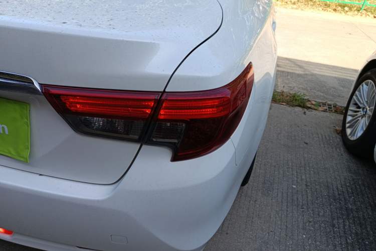 Used Toyota Reiz 2013 2.5S Elite Edition Right Rear Taillight