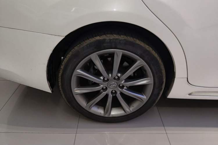 Used Toyota Reiz 2013 2.5V Shangrui Edition Right Rear Wheel Hub