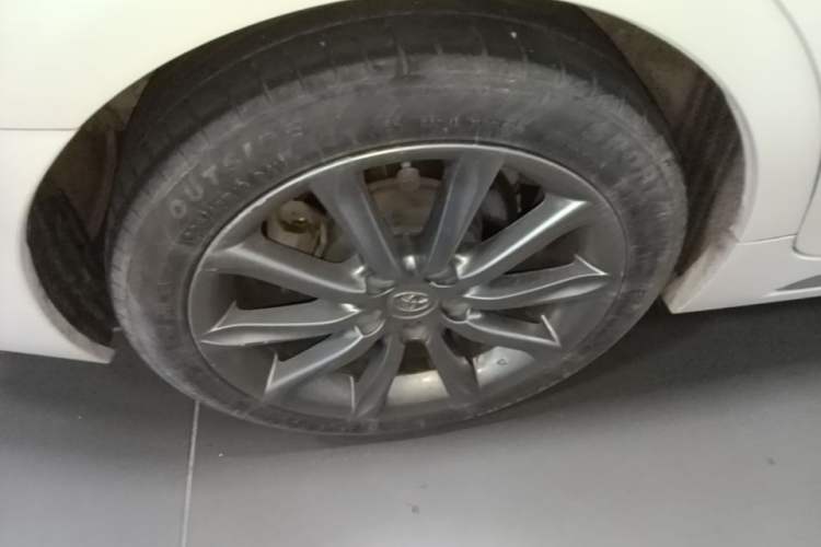 Used Toyota Reiz 2013 2.5V Shangrui Edition Right Rear Wheel Hub