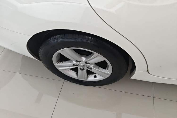 Used Toyota Reiz 2013 2.5S Elite Edition Right Rear Wheel Hub