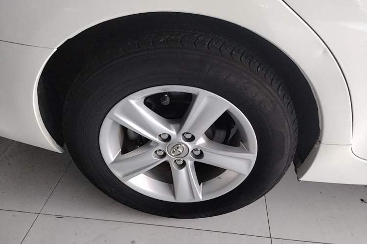 Used Toyota Reiz 2013 2.5S Elite Edition Right Rear Wheel Hub