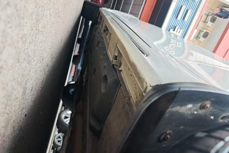 Used Toyota Reiz 2013 2.5V Shangrui Edition Right Side Sill