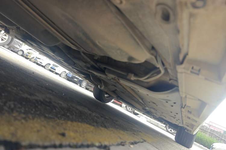 Used Toyota Reiz 2013 2.5S Elite Edition Right Side Sill