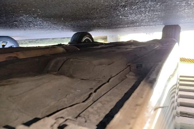 Used Toyota Reiz 2013 2.5V Elite Edition Right Side Sill