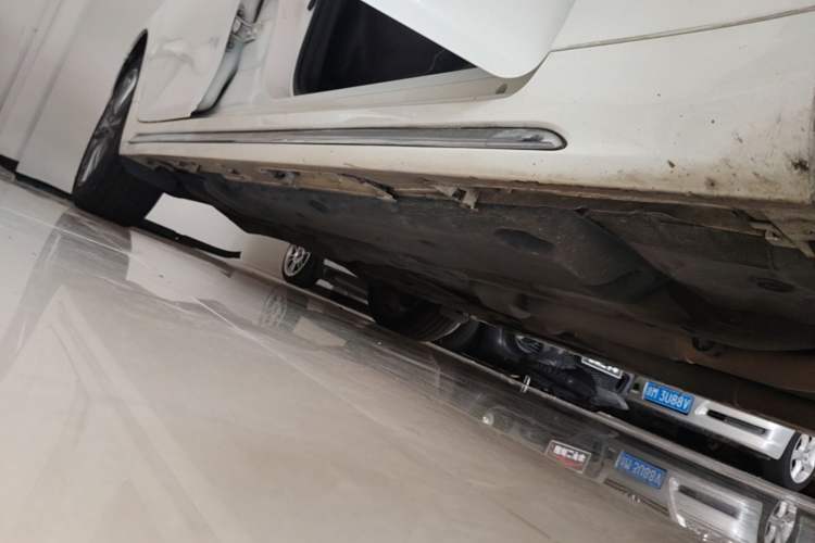 Used Toyota Reiz 2013 2.5V Shangrui Edition Right Side Sill