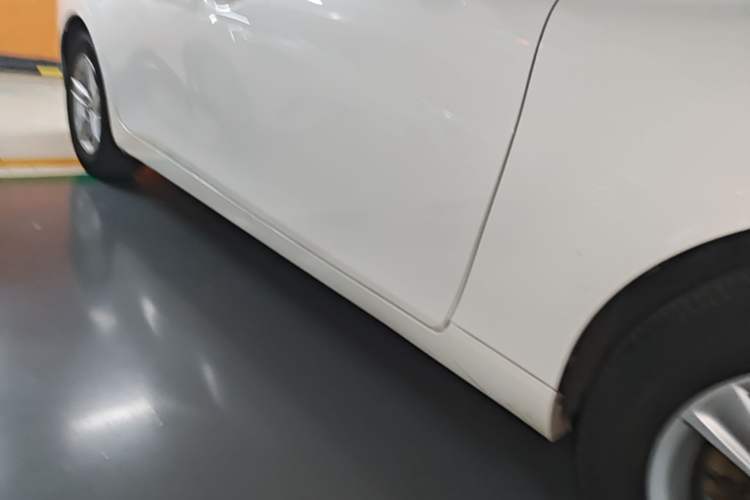 Used Toyota Reiz 2013 2.5V Elite Edition Right Side Sill