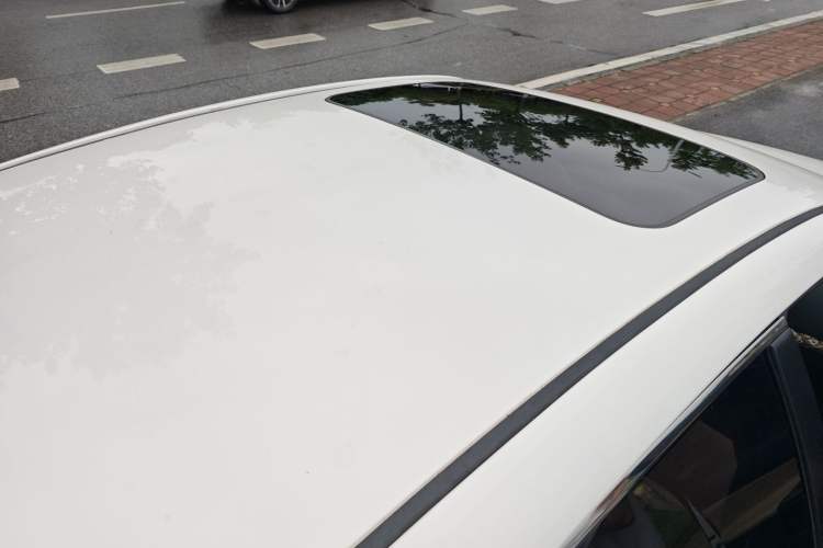 Used Toyota Reiz 2013 2.5V Shangrui Edition Roof