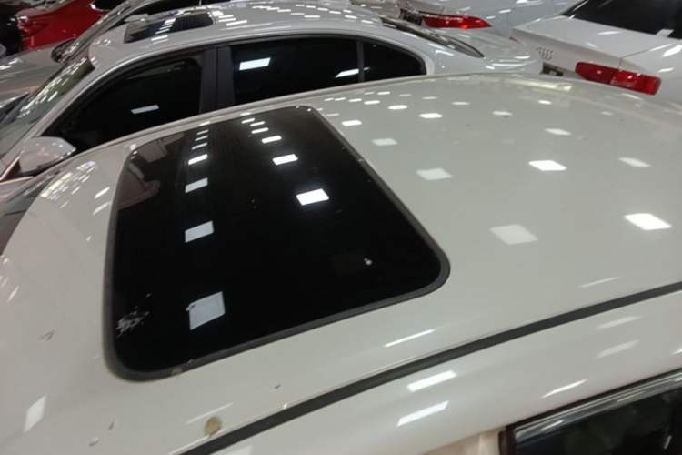 Used Toyota Reiz 2013 2.5V Shangrui Edition Roof