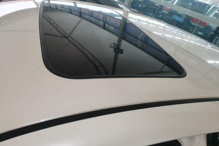 Used Toyota Reiz 2013 2.5V Shangrui Edition Roof