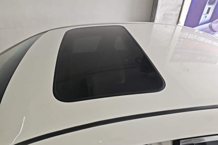 Used Toyota Reiz 2013 2.5V Elite Edition Roof