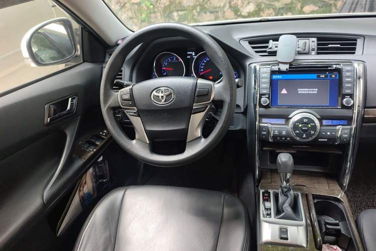 Used Toyota Reiz 2013 2.5S Elite Edition Steering Wheel