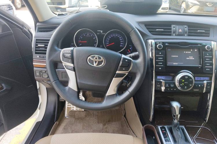 Used Toyota Reiz 2013 2.5V Shangrui Edition Steering Wheel