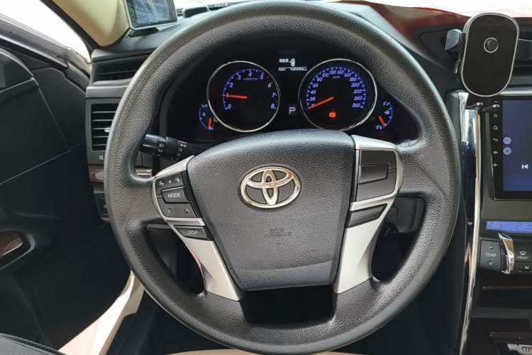 Used Toyota Reiz 2013 2.5S Elite Edition Steering Wheel