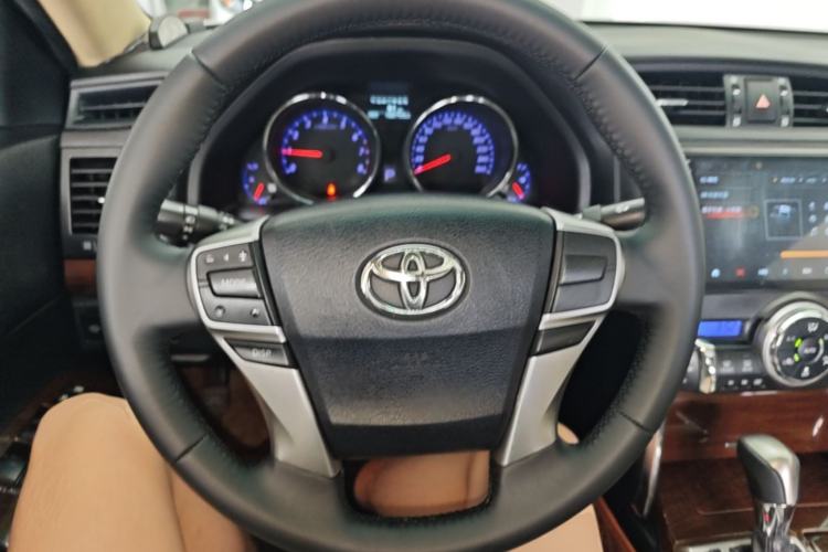 Used Toyota Reiz 2013 2.5V Elite Edition Steering Wheel