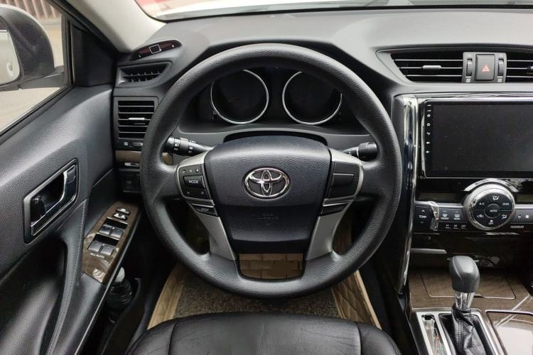 Used Toyota Reiz 2013 2.5S Elite Edition Steering Wheel