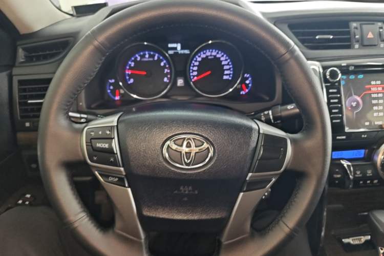 Used Toyota Reiz 2013 2.5S Elite Edition Steering Wheel