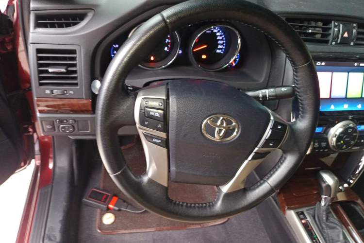 Used Toyota Reiz 2013 2.5V Shangrui Edition Steering Wheel