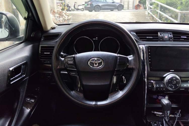 Used Toyota Reiz 2013 2.5V Shangrui Edition Steering Wheel
