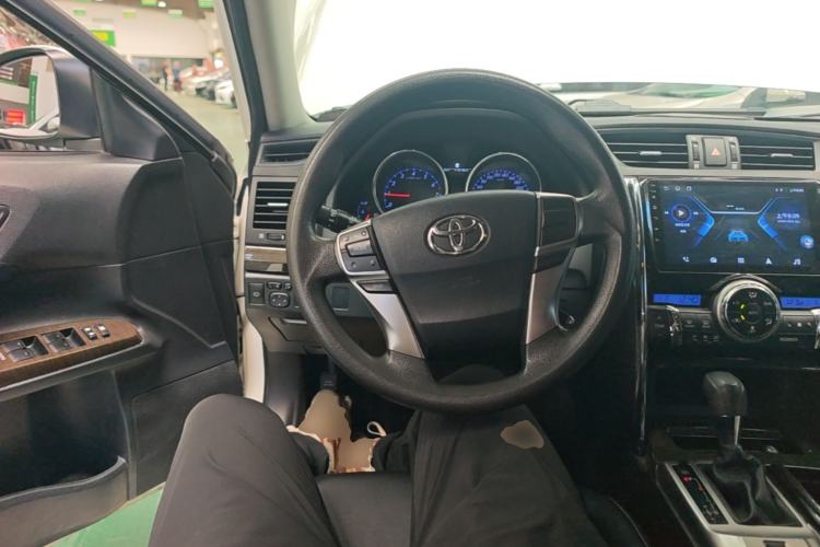 Used Toyota Reiz 2013 2.5S Elite Edition Steering Wheel