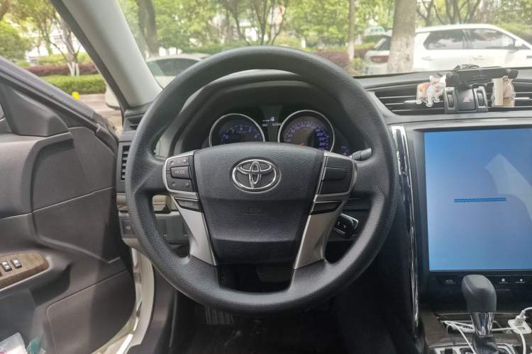 Used Toyota Reiz 2013 2.5S Elite Edition Steering Wheel